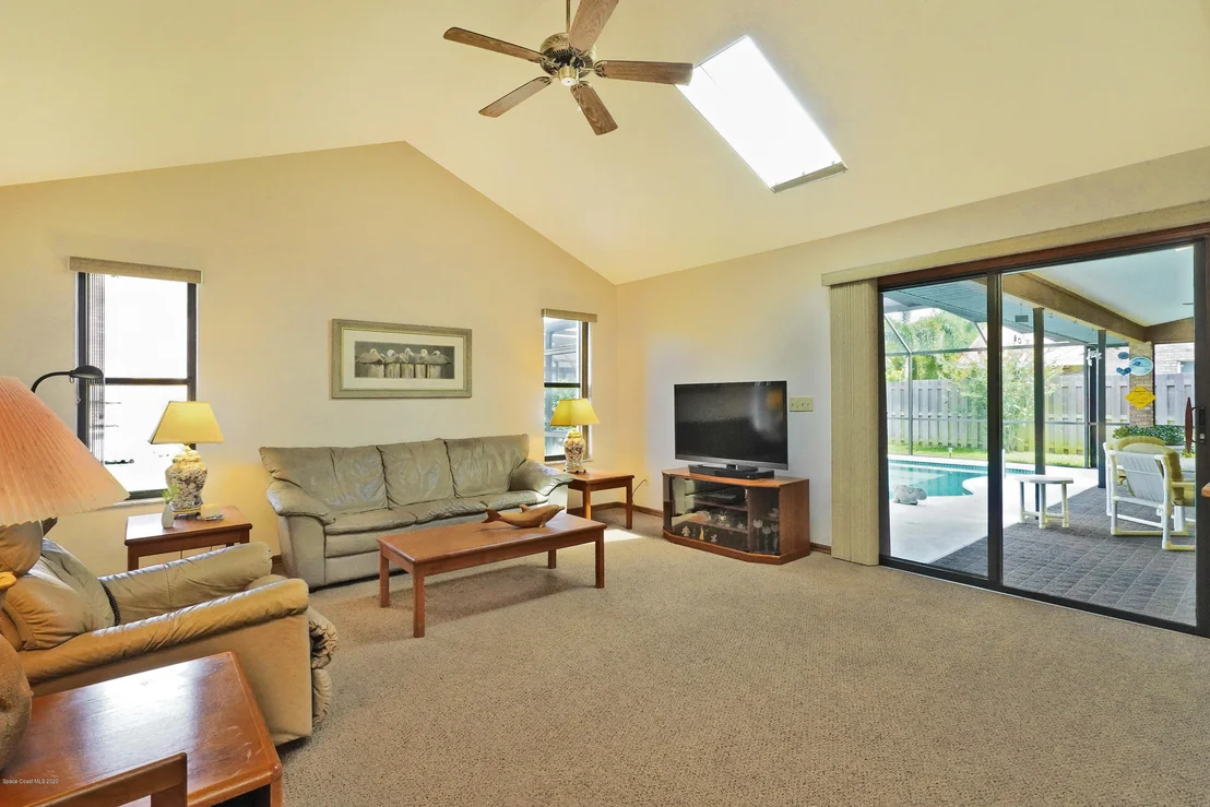 Photo of 3533 Finch Drive