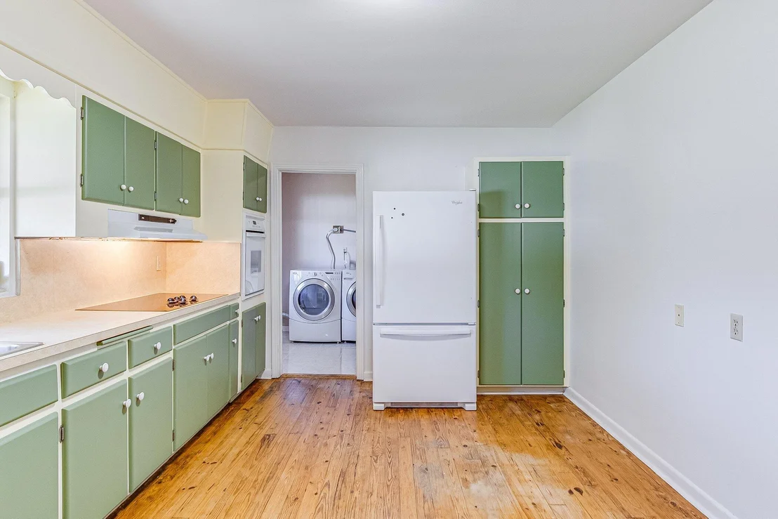 Photo of 114 Lagoon Avenue