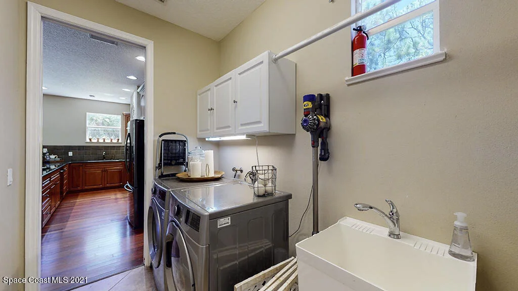 Photo of 5545 Willoughby Drive