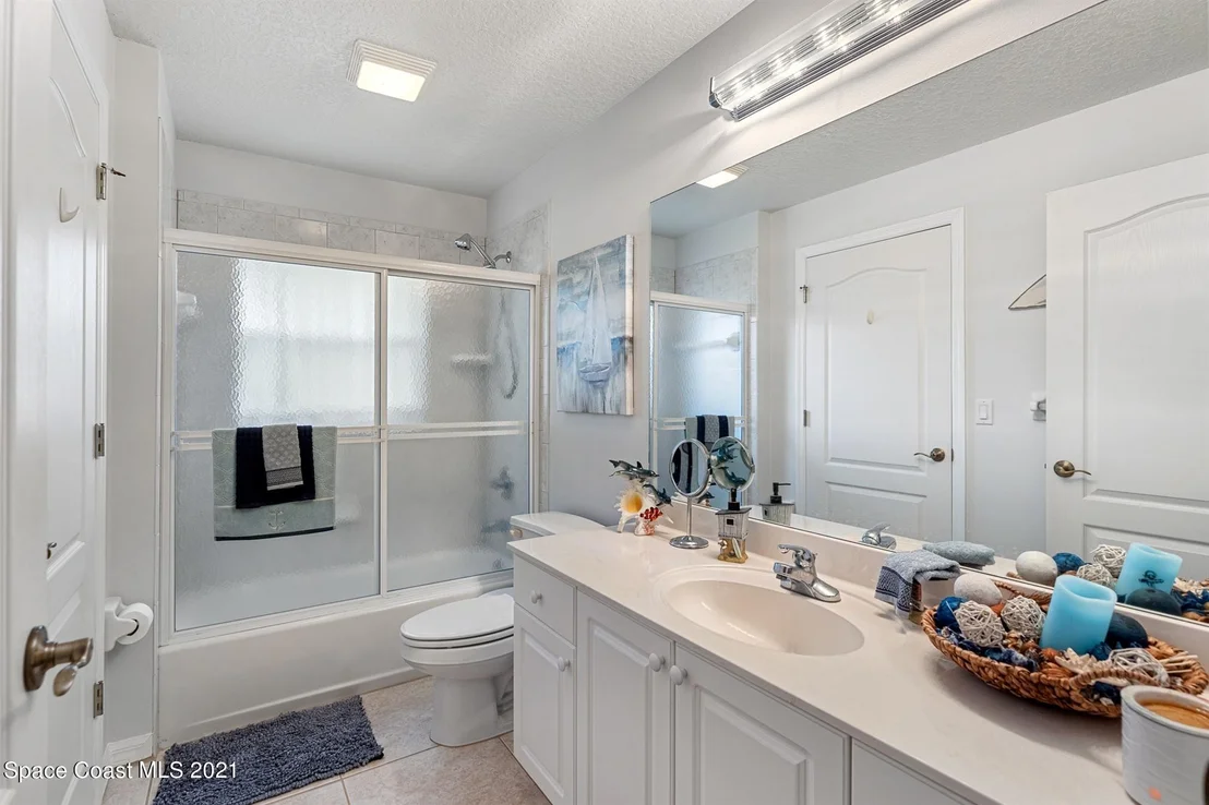 Photo of 2355 Addington Circle