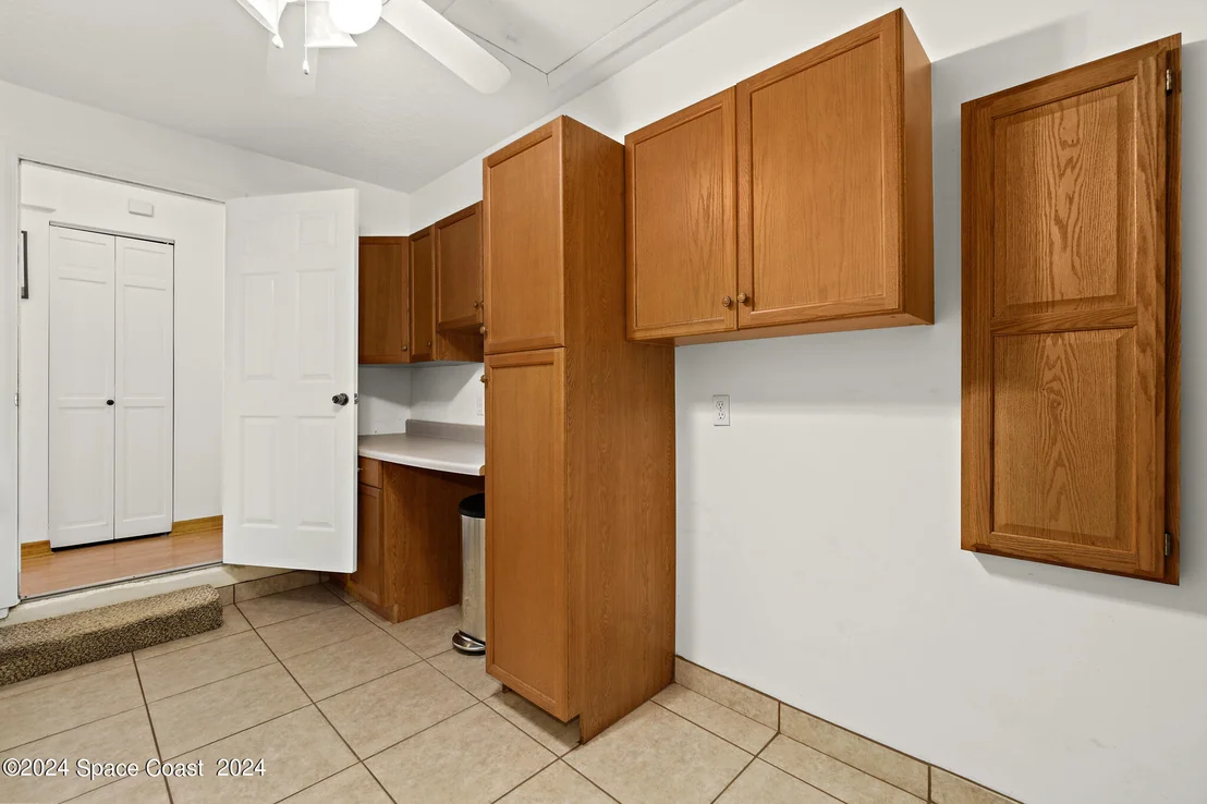 Photo of 3893 Burton Road