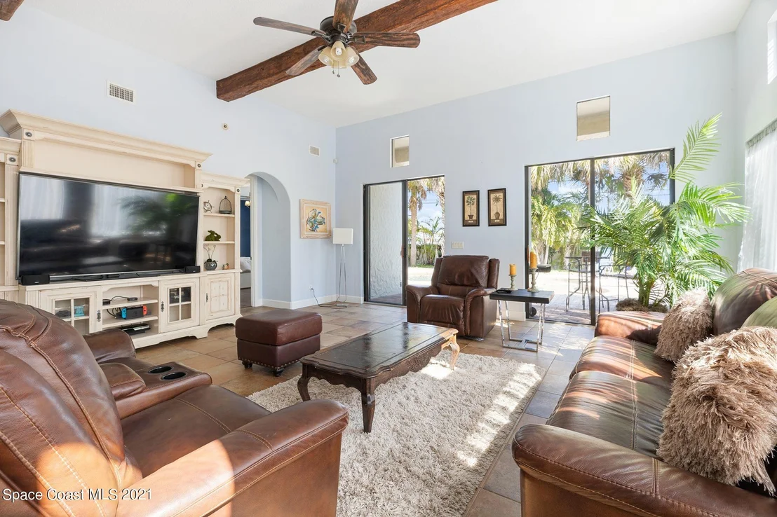 Photo of 354 Point Lobos Drive