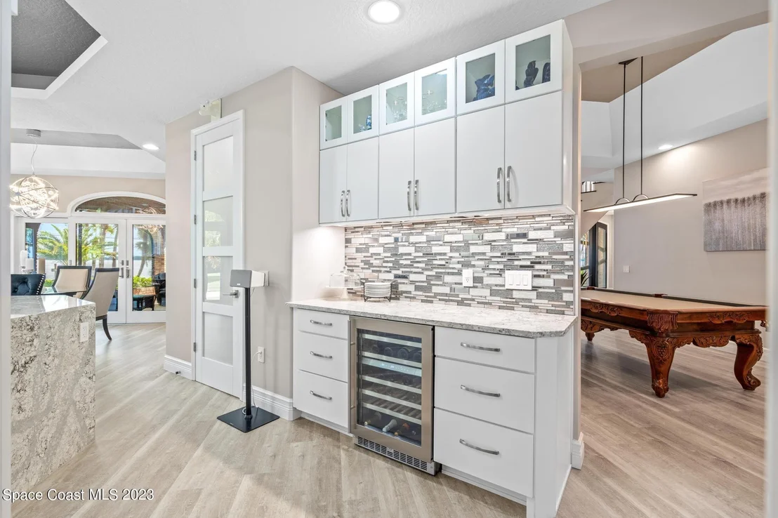 Photo of 1421 Rockledge Drive