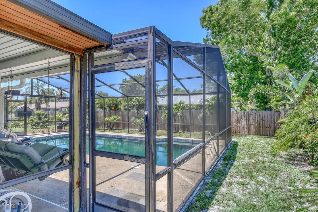 Photo of 1216 Palmdale Circle NE