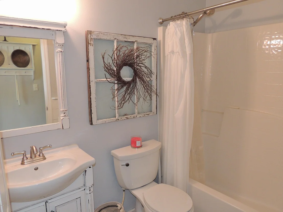 Photo of 4606 Four Lakes Drive