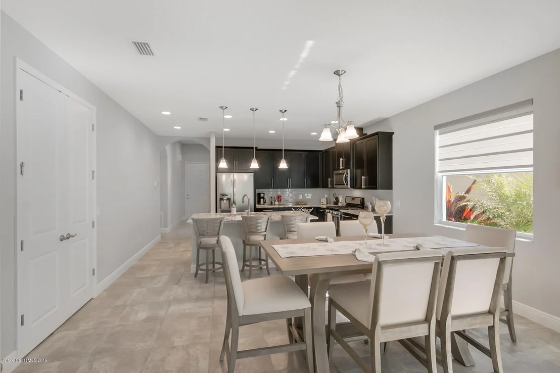 Photo of 2981 Casterton Drive