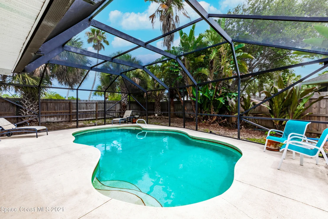 Photo of 391 Riverview Lane