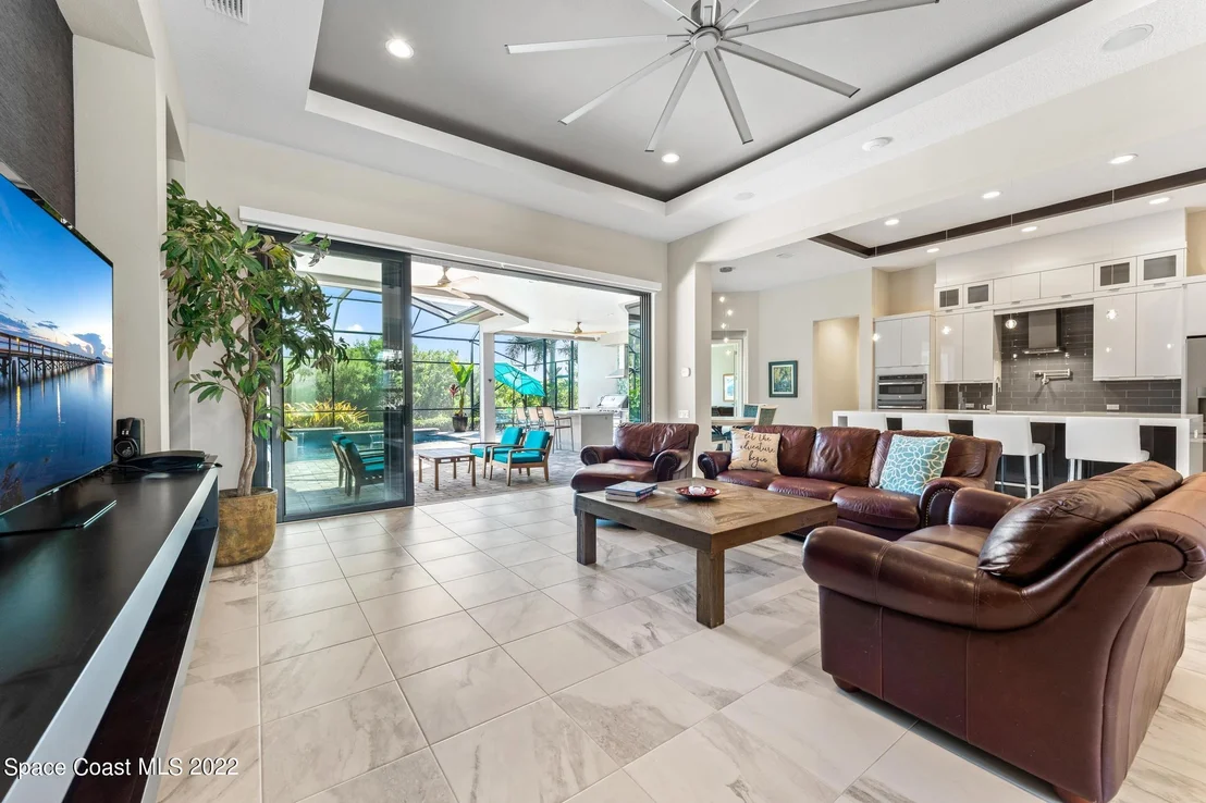 Photo of 2902 Emeldi Lane