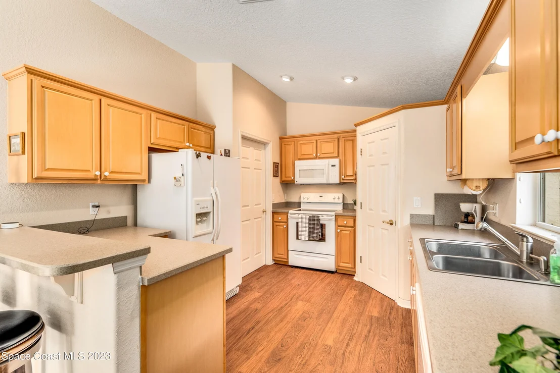 Photo of 5592 Beach Elder Way