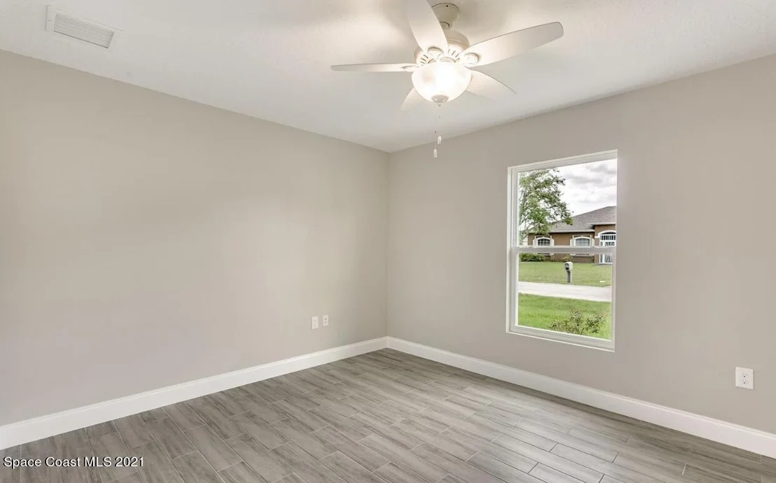 Photo of 1738 Hydrangea Road
