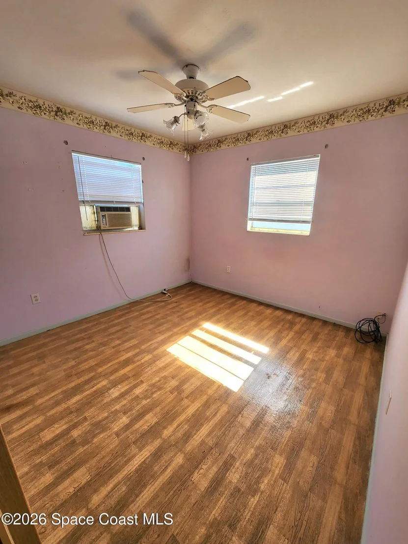 Photo of 2455 Pepper Avenue