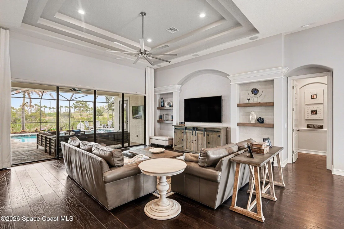 Photo of 2882 Emeldi Lane