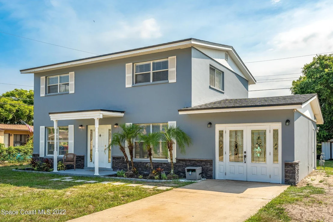 Photo of 49 Knollwood Drive