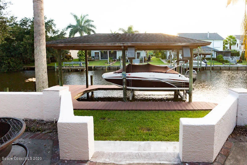 Photo of 6260 Capstan Court