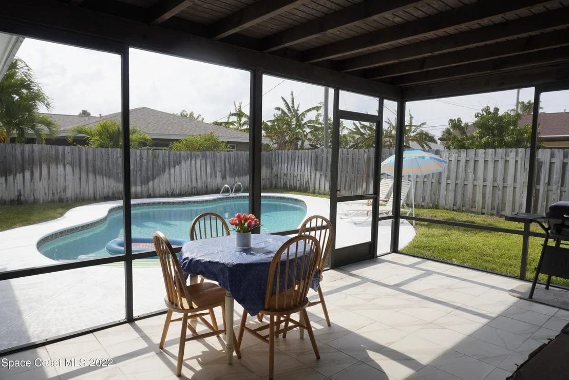 Photo of 710 Hibiscus Drive