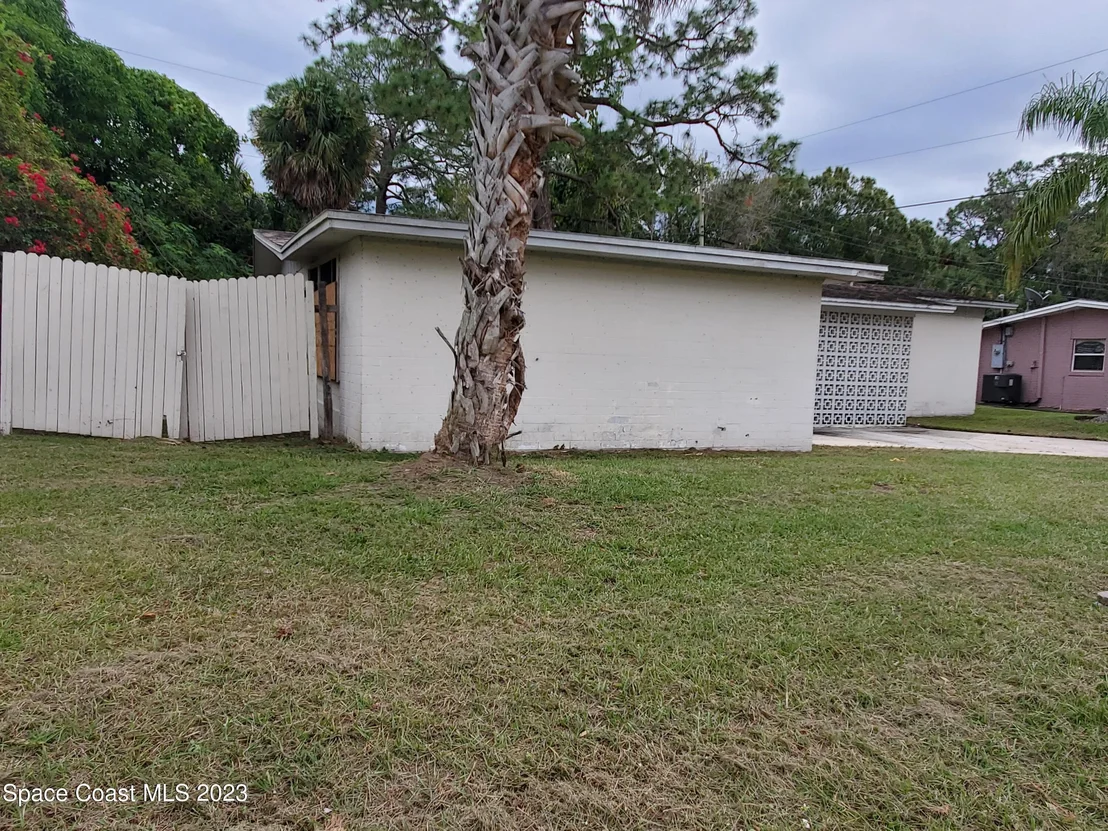 Photo of 708 Ixora Avenue