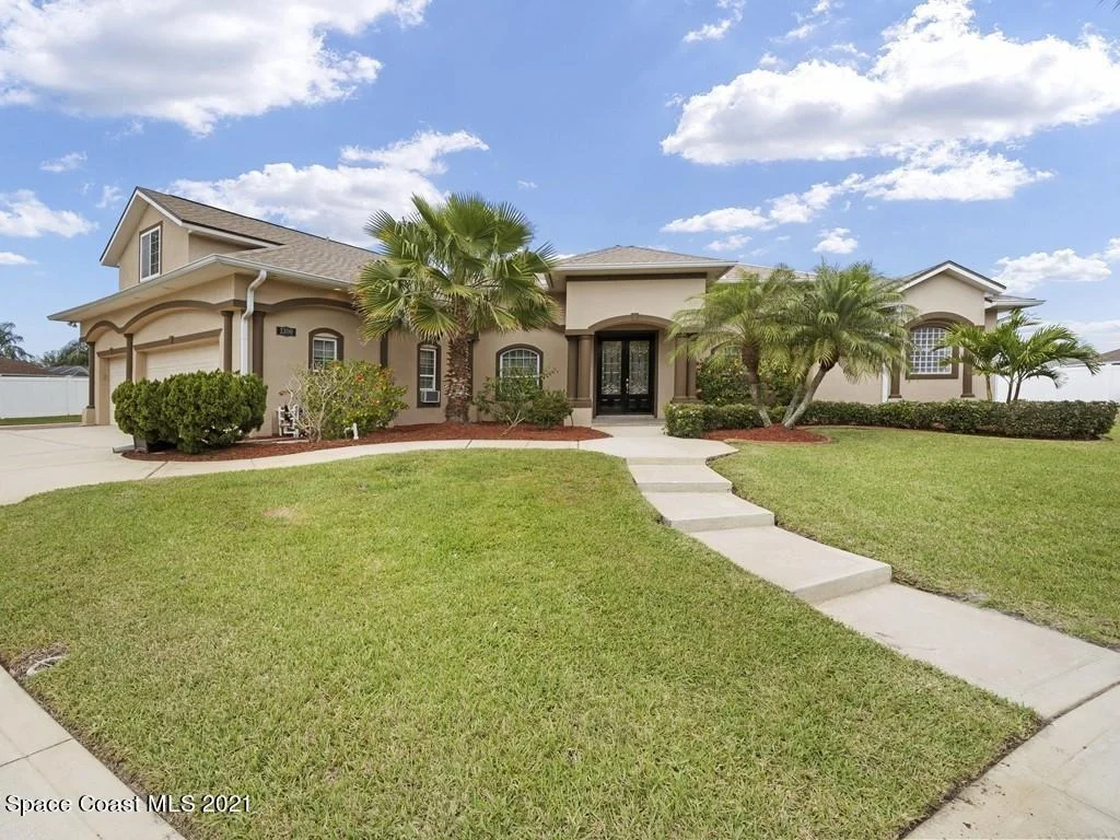 Photo of 1300 Palace Drive
