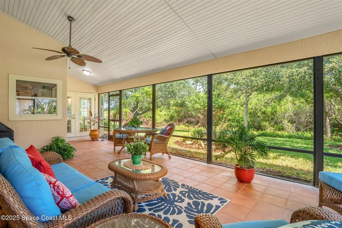 Photo of 952 Wildwood Drive