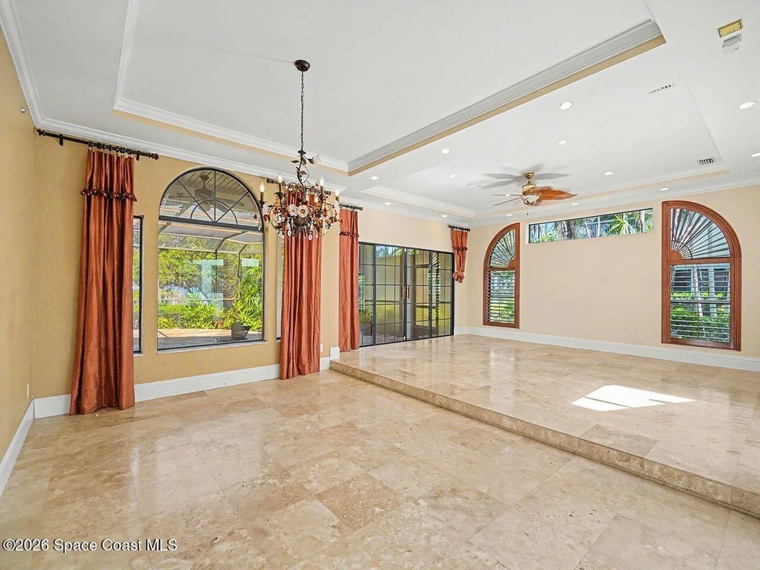 Photo of 484 Lanternback Island Drive
