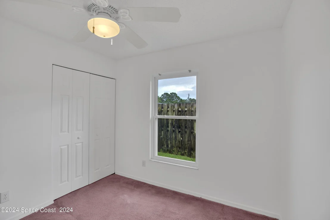 Photo of 4550 Robert Street