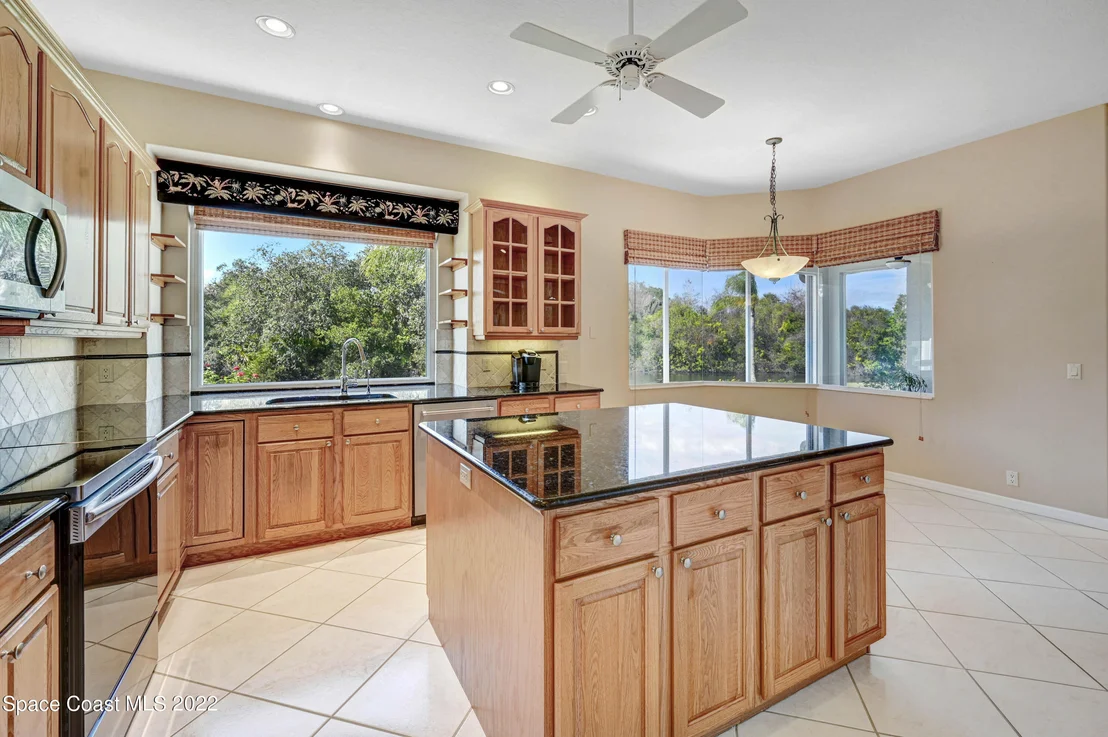 Photo of 961 Palm Brook Drive