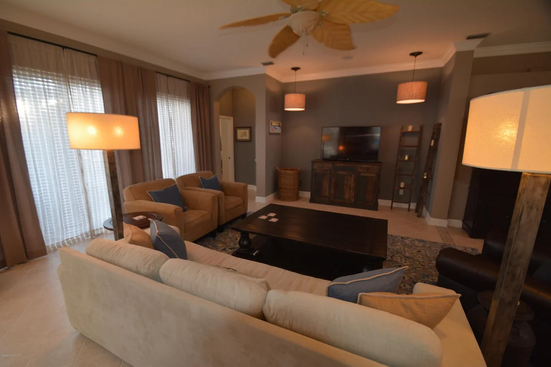 Photo of 2741 Englewood Drive