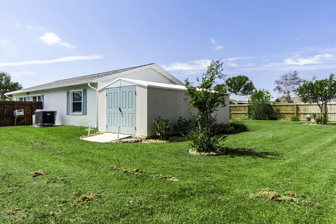 Photo of 2760 Kensington Road