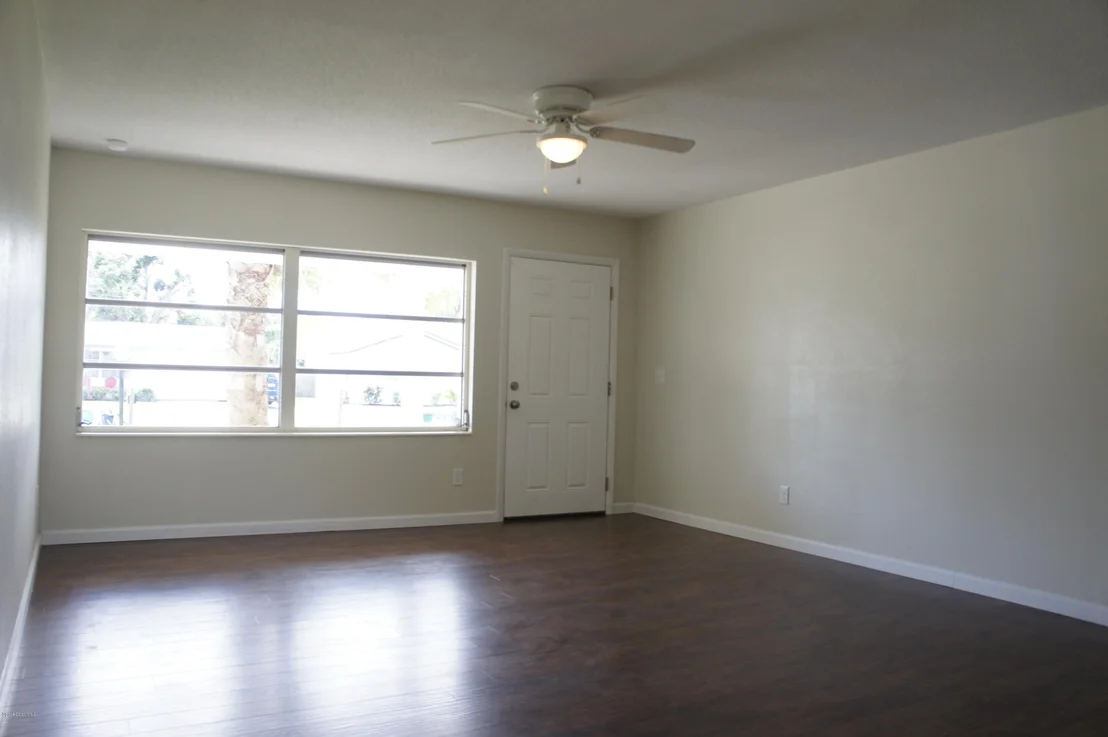 Photo of 308 Amherst Avenue