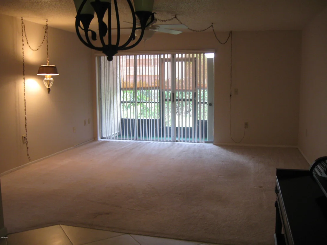 Photo of Unit 5E at 2475 Eagle Drive