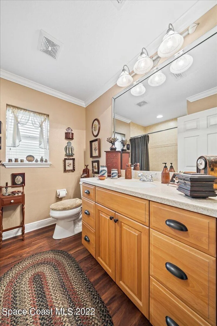 Photo of 2372 Woodfield Circle