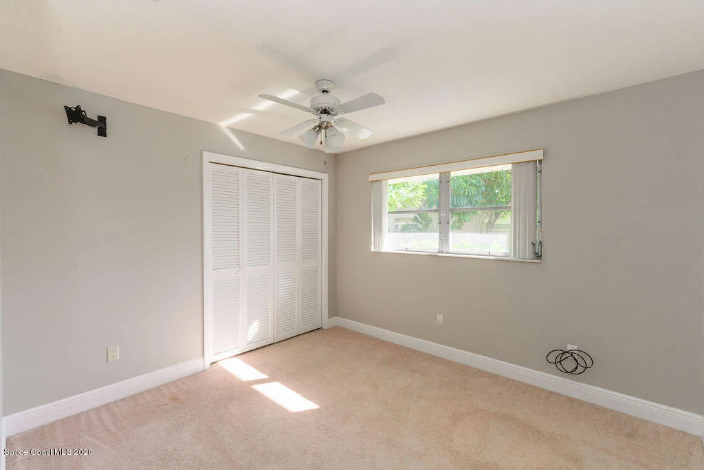 Photo of 250 Sand Pine Road