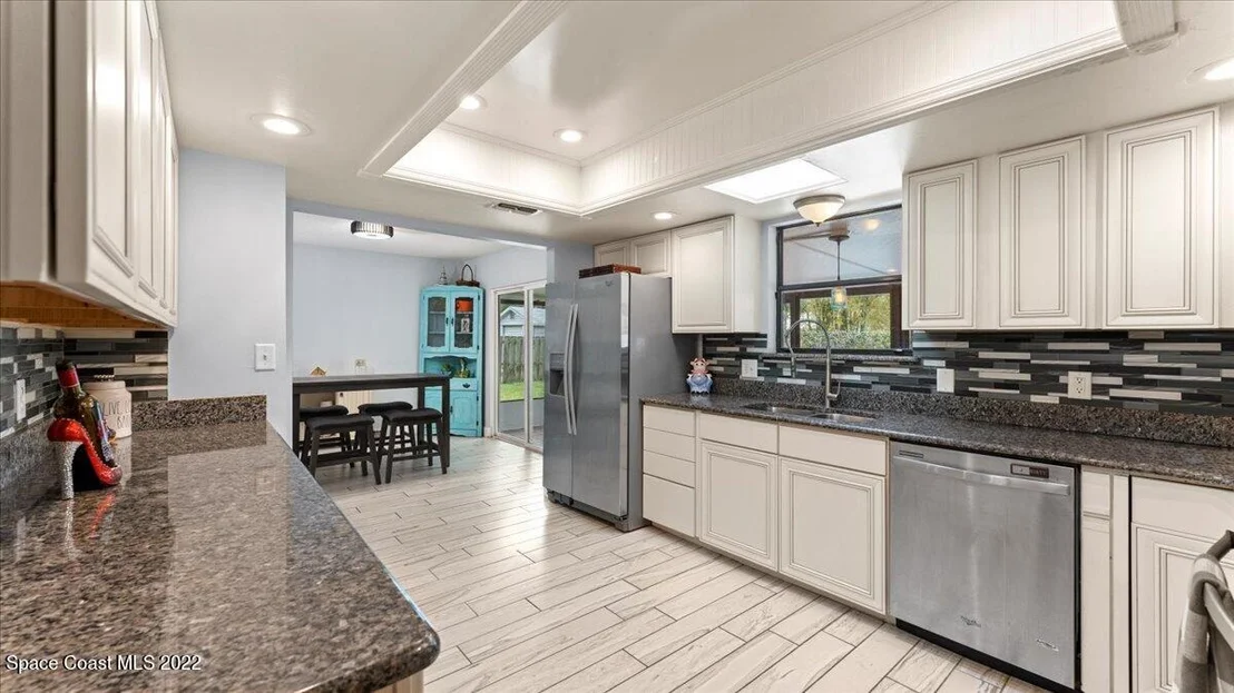 Photo of 6550 Beggs Terrace