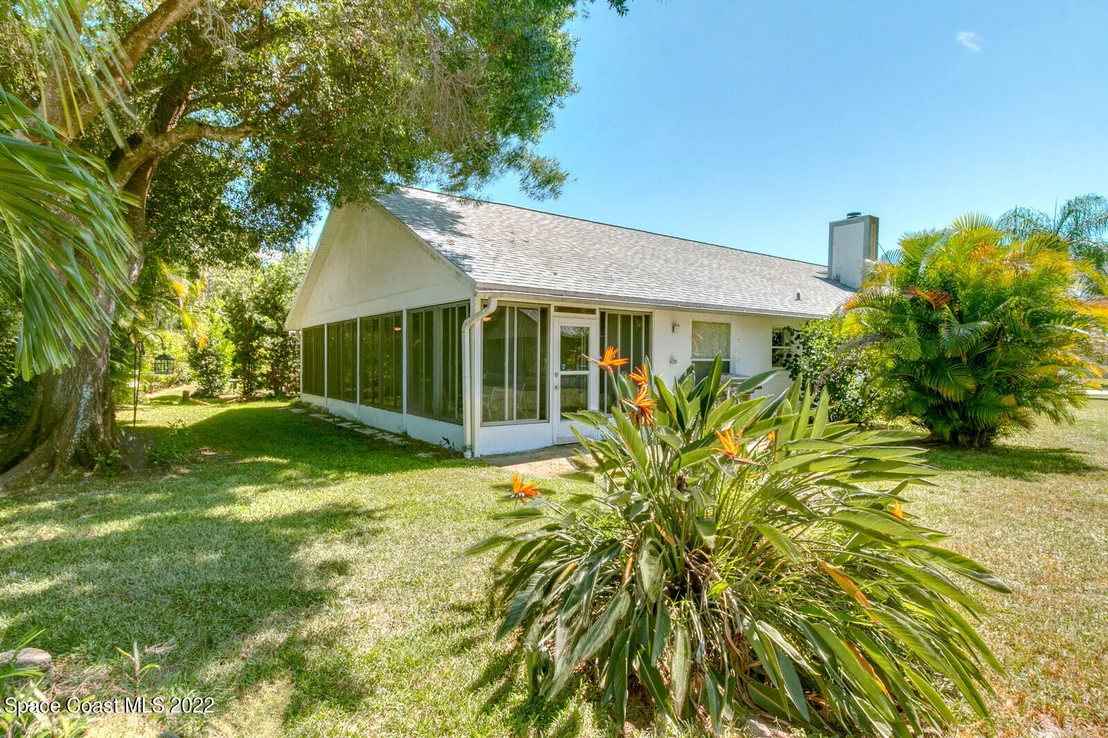 Photo of 3970 Saint Armens Circle