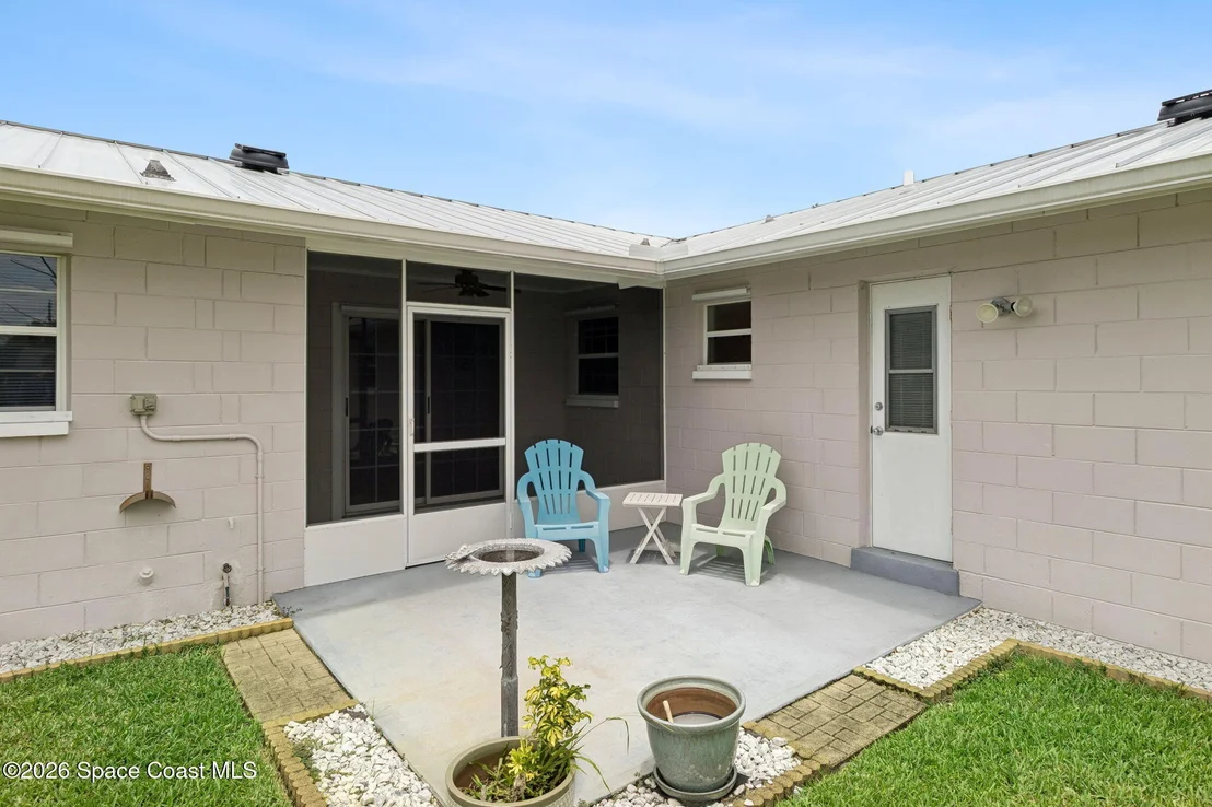 Photo of 2469 Colony Drive