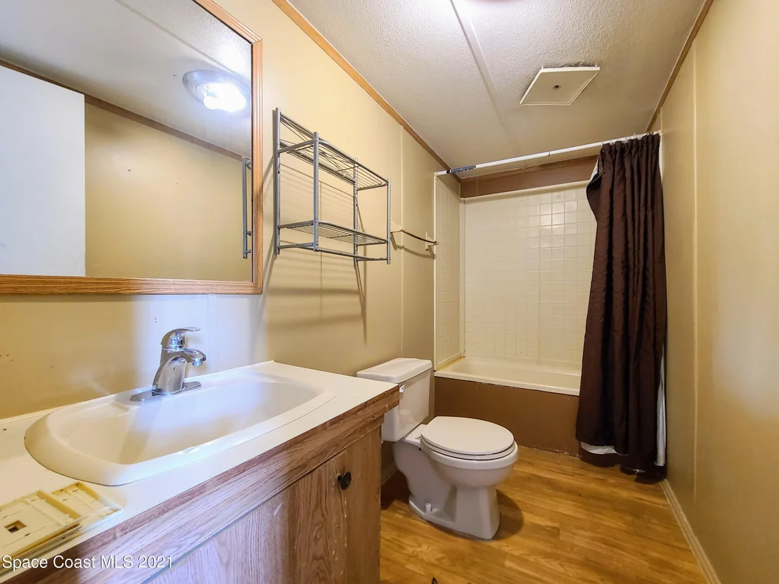 Photo of 341 Mac Arthur Circle
