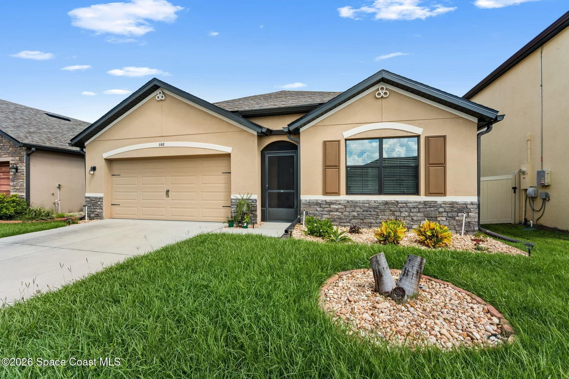 Photo of 648 Coyote Drive