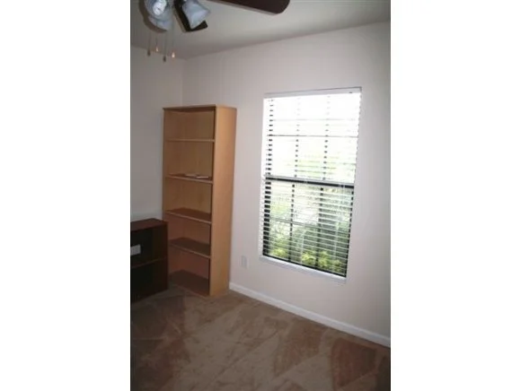Photo of Unit 103 at 890 Luminary