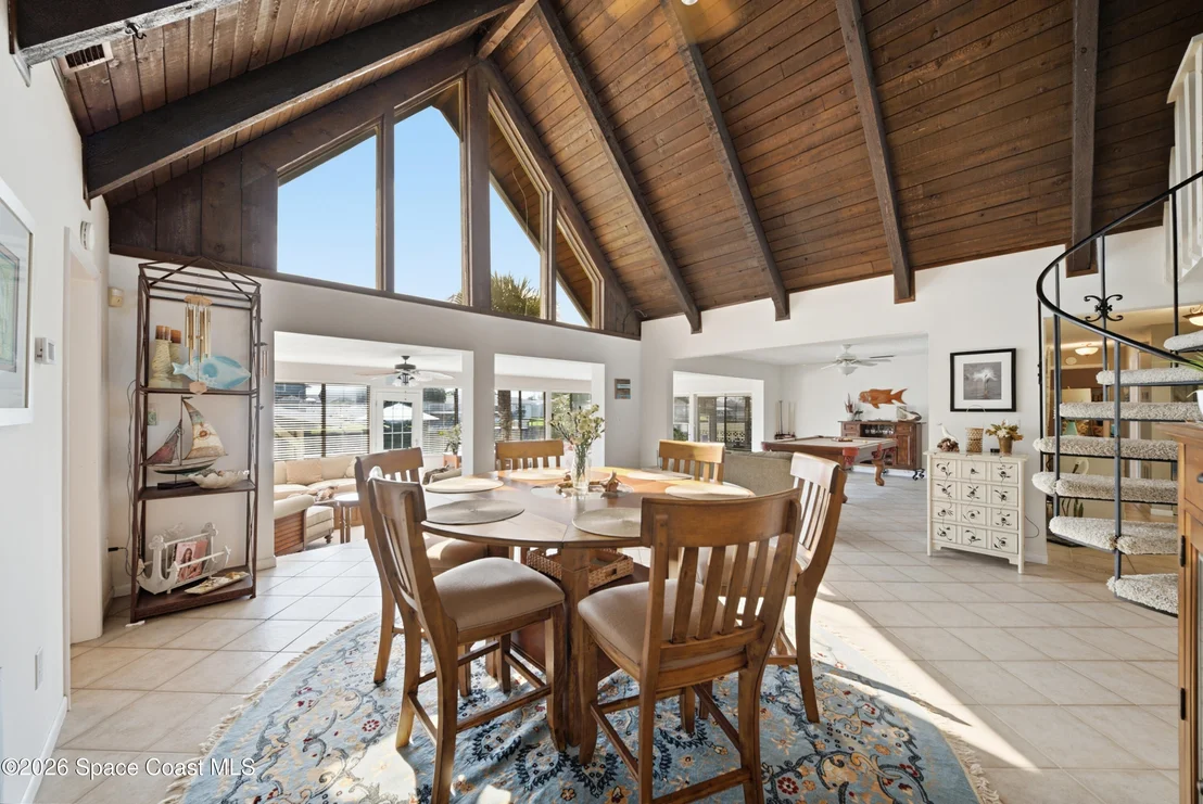 Photo of 836 Egret Road
