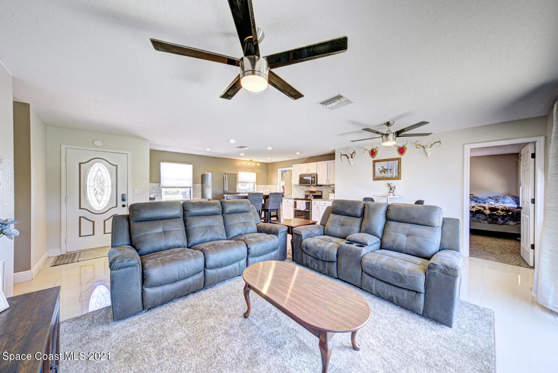 Photo of 826 Mallard Road