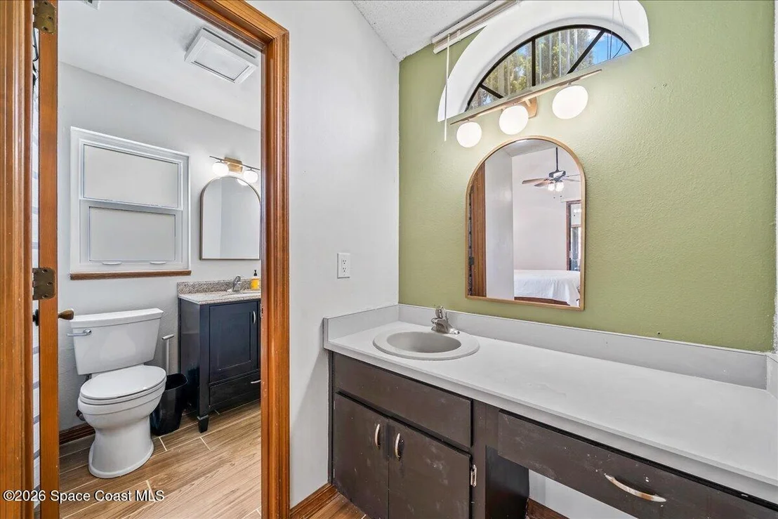 Photo of 2794 Nobility Avenue
