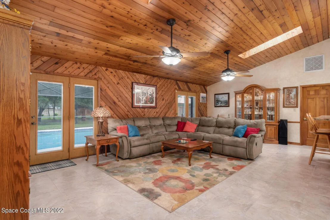 Photo of 3385 Kent Drive