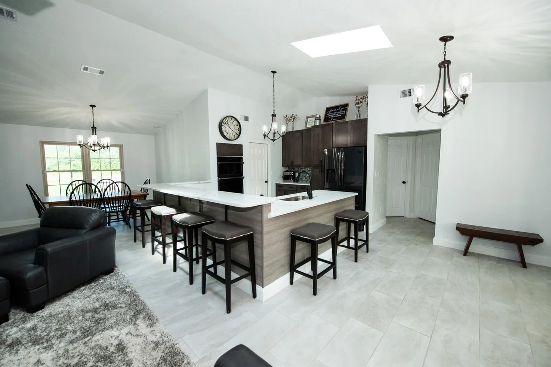 Photo of 4105 Alan Shepard Avenue
