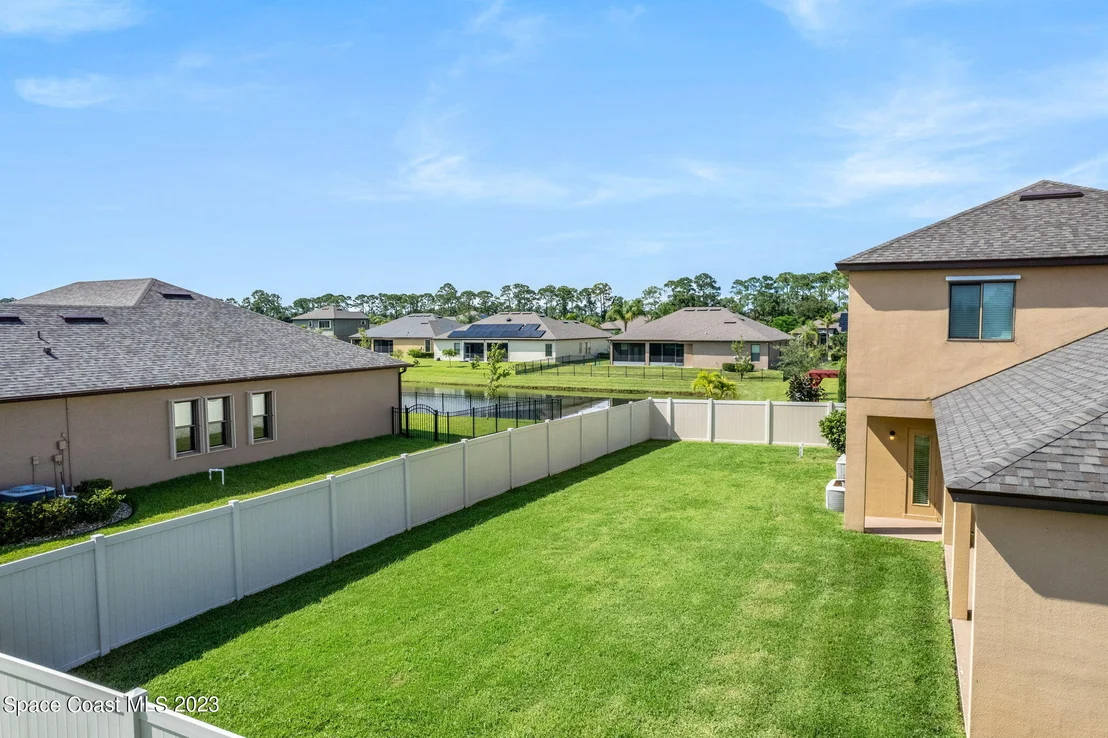 Photo of 3380 Watergrass Street