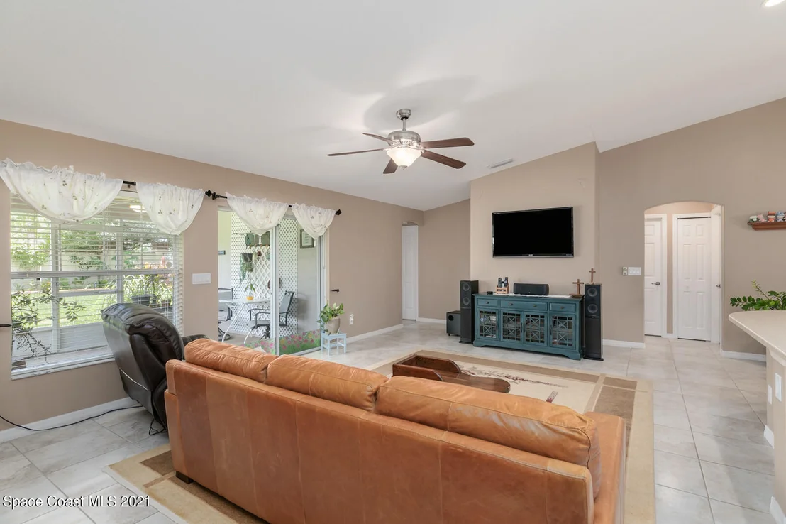 Photo of 5527 Indigo Crossing Drive