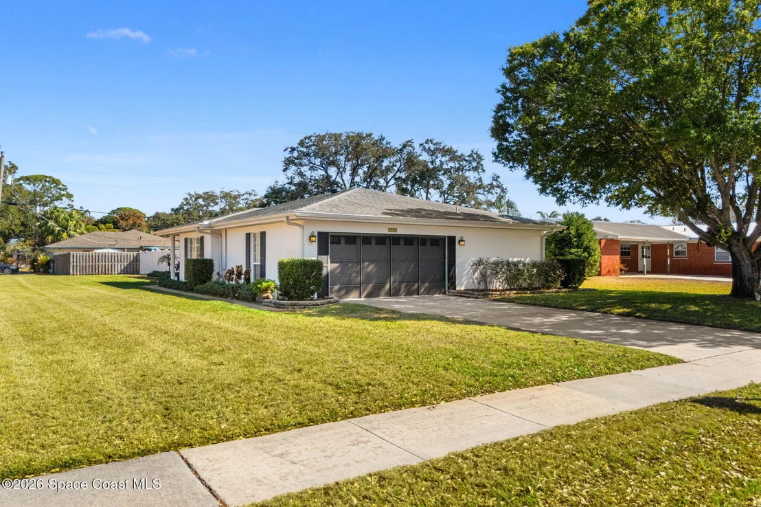 Photo of 2501 Diplomat Drive