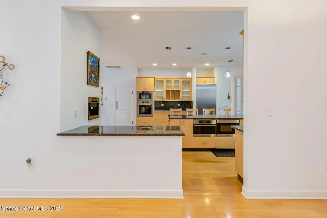Photo of 2880 Grant Road