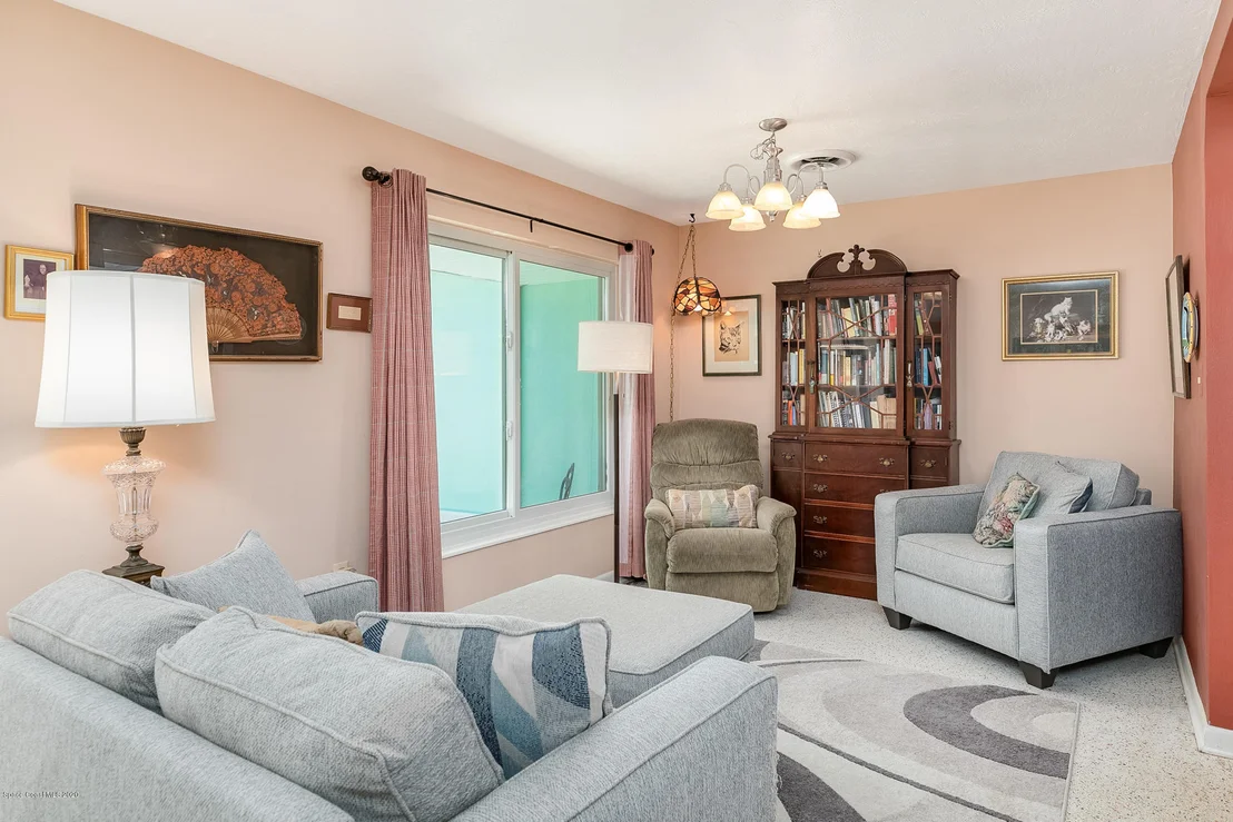 Photo of 317 Jupiter Drive