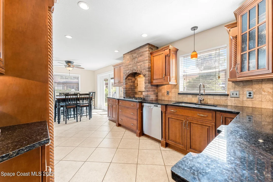 Photo of 49 Knollwood Drive