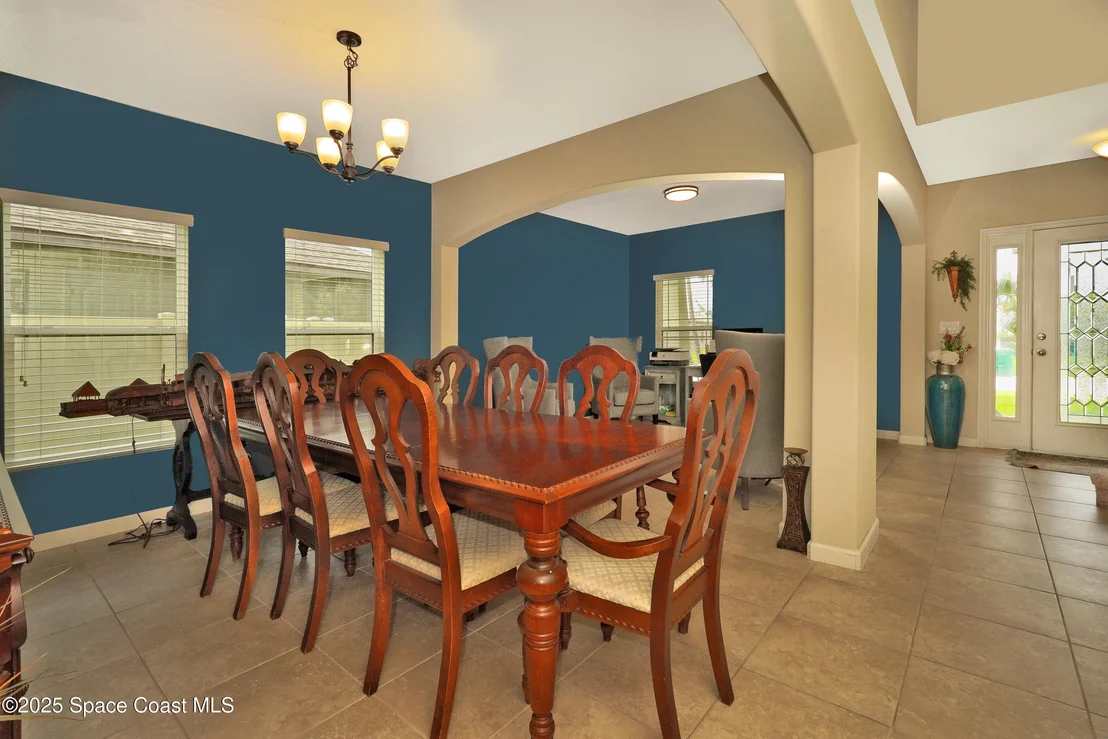 Photo of 1403 Musgrass Circle