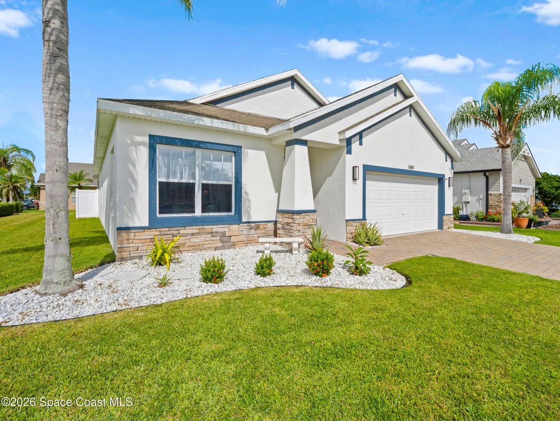 Photo of 1401 Bridgeport Circle